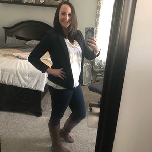 Meet your Posher, Amy